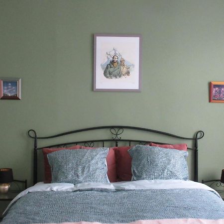 B&B Les Iris บรัสเซลส์ ภายนอก รูปภาพ